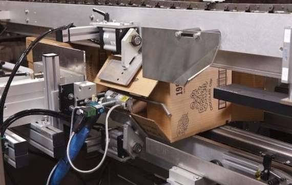 Side Load Case Packer Features