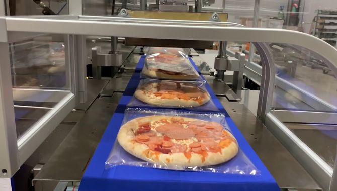 Pizza Packaging Machine Features